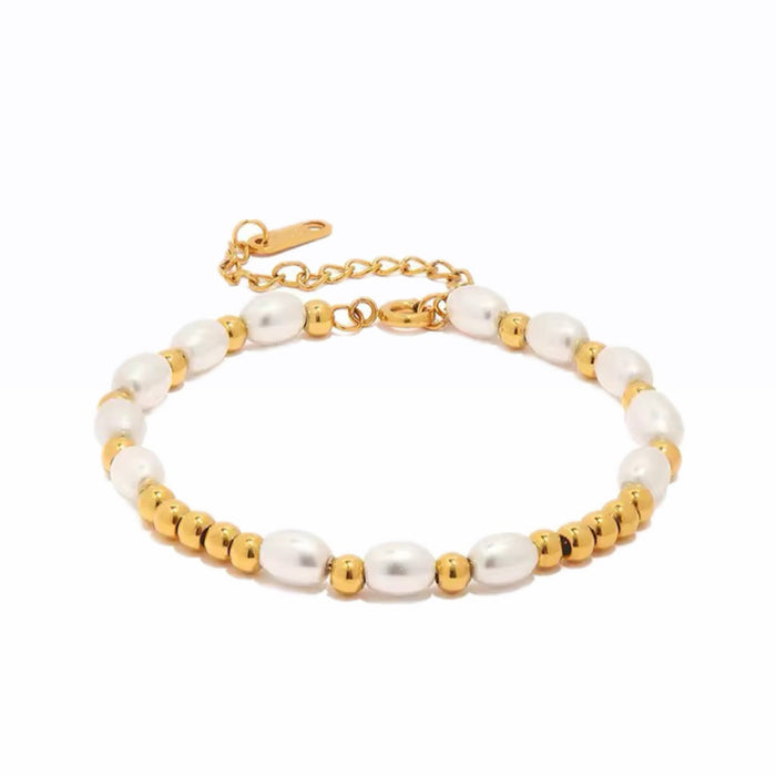 Poppy Pearl Bracelet
